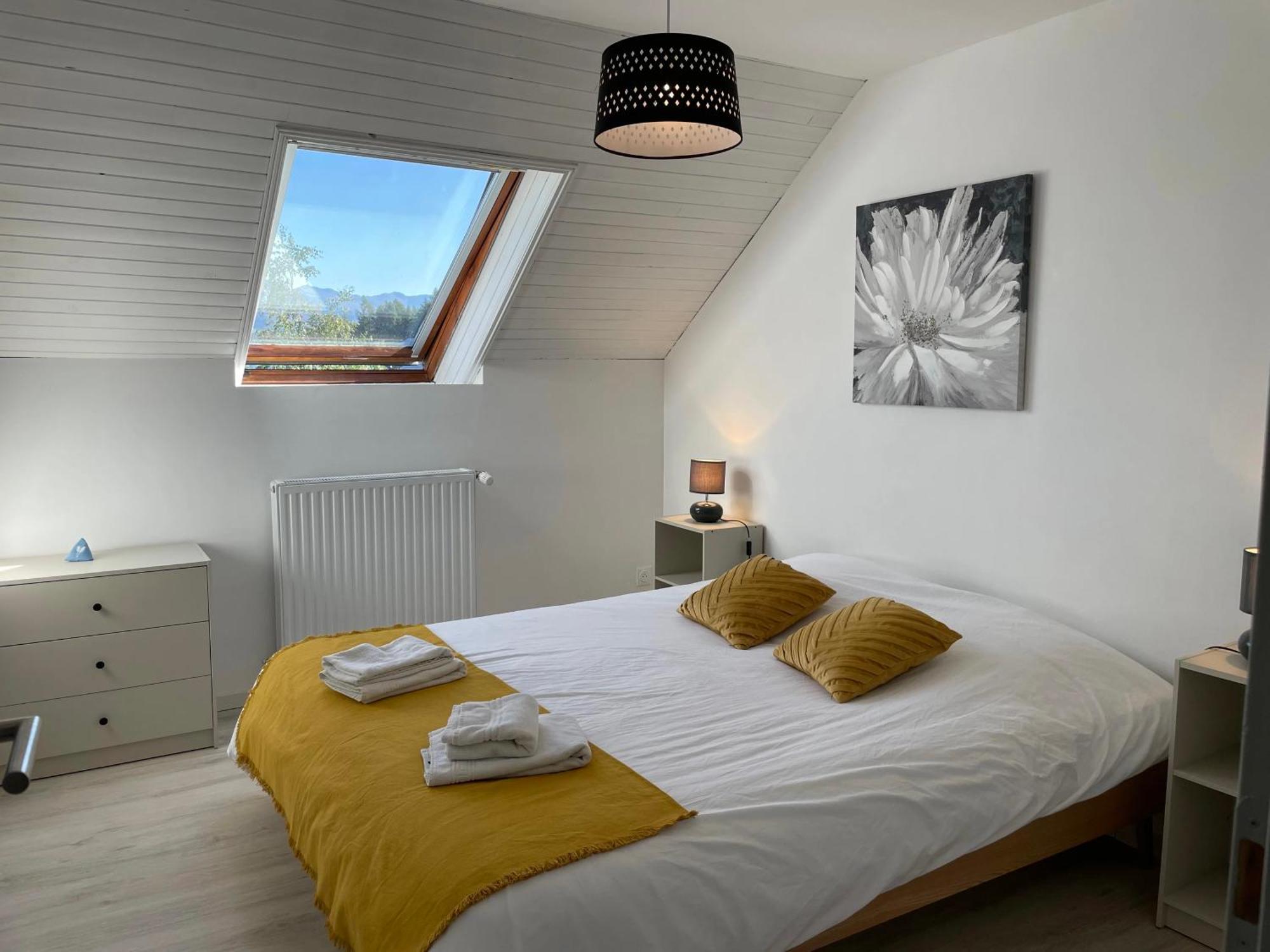 Maison L'Aiguille - 2 Appartements, 5 Chambres Et Table D'Hotes Au Pied De La Montagne A La Station De Laye 외부 사진