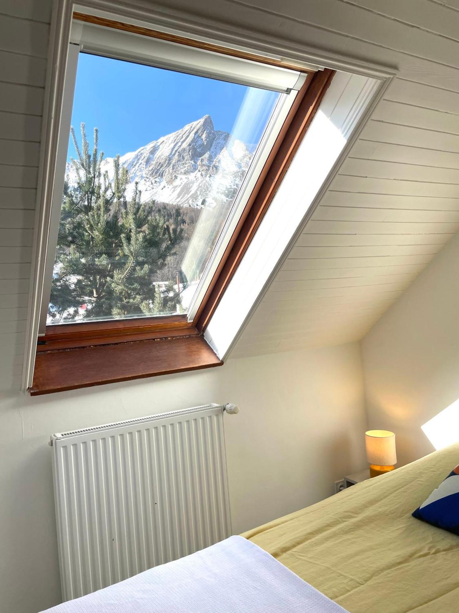 Maison L'Aiguille - 2 Appartements, 5 Chambres Et Table D'Hotes Au Pied De La Montagne A La Station De Laye 외부 사진